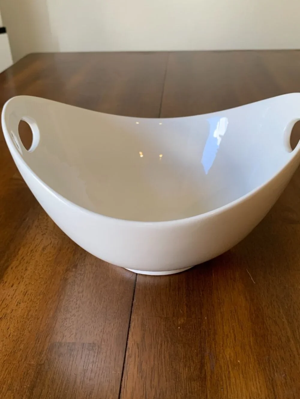 Palm Restaurant Modern White Ceramic Large Serving Bowl Side Handles Dishwasher